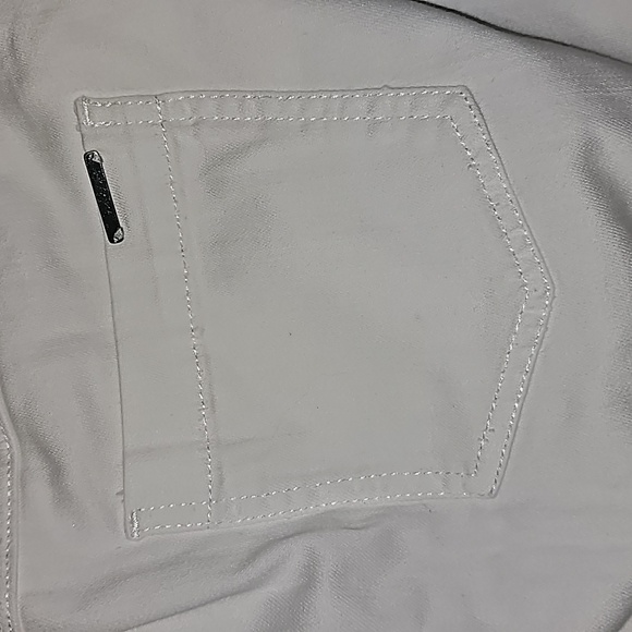 Black Label Jeans by Chico's - Picture 8 of 10